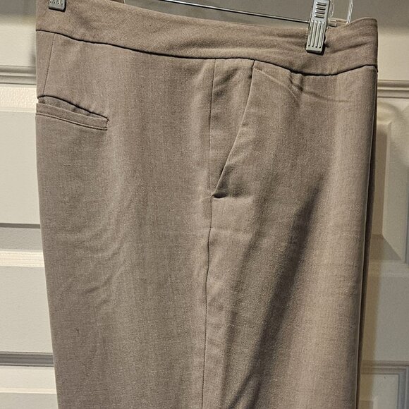 Light gray Calvin Kelin Women's dress pants, 22W - Picture 1 of 4